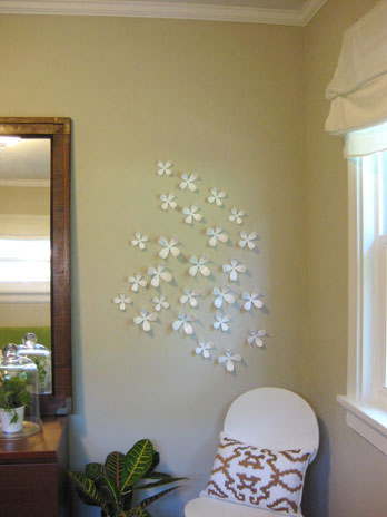 umbra-wallflowers-white-wall-art