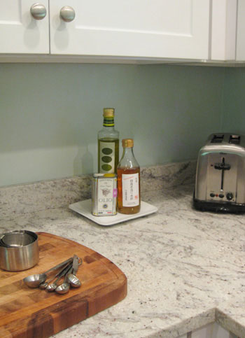 Kitchen Oil Container