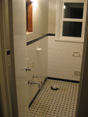 How to retile tile your bathroom wall