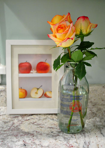 Tulips in Glass Vase, 10 inch - Kroger