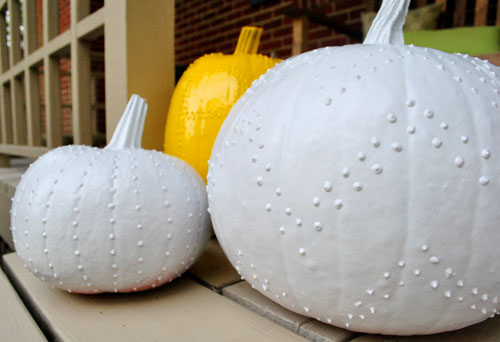 DIY: Puffy Paint Pumpkins  Fun halloween decor, Painted pumpkins,  Halloween diy crafts