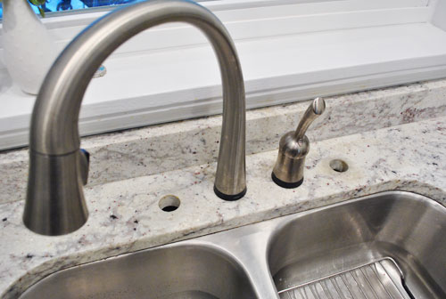 Sink Holes In Granite Counters, How To Cut Granite Countertops Sink Hole