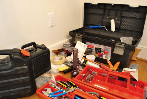 Tools Messy Corner Close