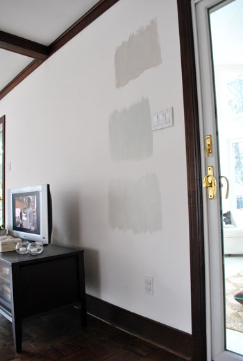 The Perfect Light Gray Paint Color: Moonshine By Benjamin Moore