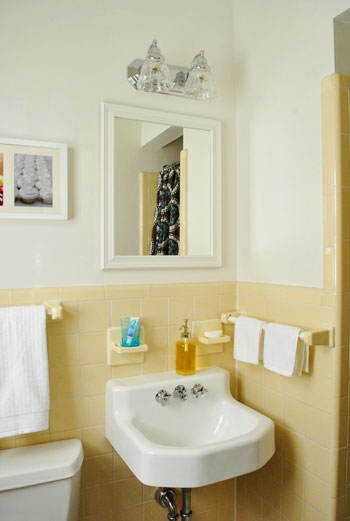 GBath Sink And Mirror