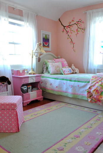 Hc Daughters Room