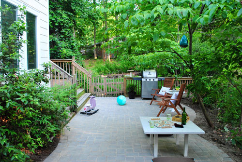 Applying Polymeric Sand to an Existing Patio or Walkway