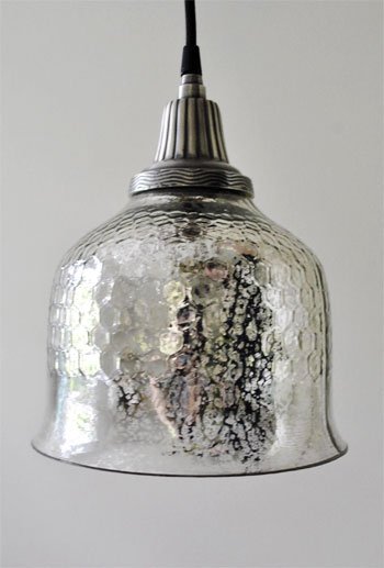 How To Spray Paint A Pendant Light S, How To Paint A Glass Lampshade
