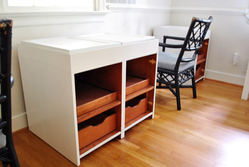 How To Build A Simple DIY Writing Desk - Addicted 2 Decorating®