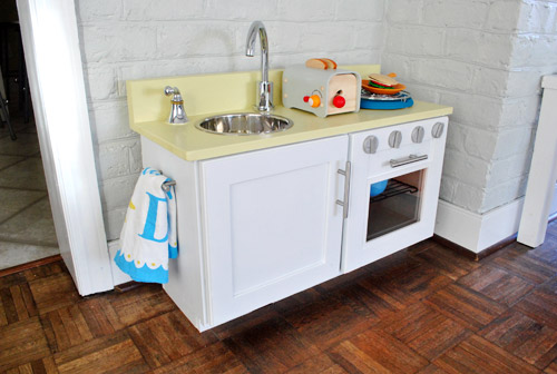 Belznickle Blogspot : Vintage DIY Play Kitchen Stove Top & Oven