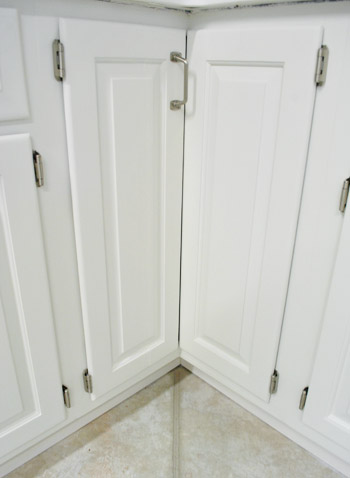 paint kitchen cabinets corner cabinet