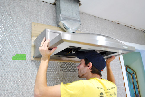 Hanging 2024 range hood