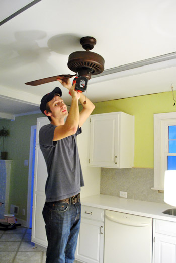 Lights John Removing Fan