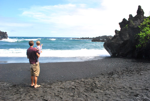 HI2 Hana J C Black Sand