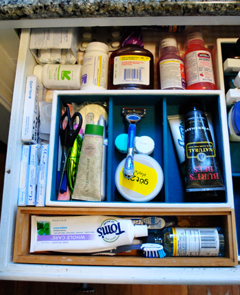 Medicine drawer organised! So annoyed I didn't get a before photo :  r/organization