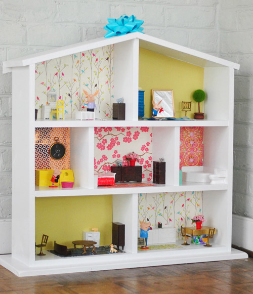 Easy Modern Do It Yourself Dollhouse Build With Colorful Decorations