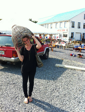 Beach Sherry With Basket