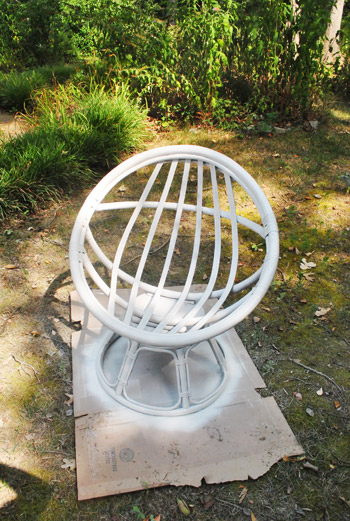 spray paint papasan chair