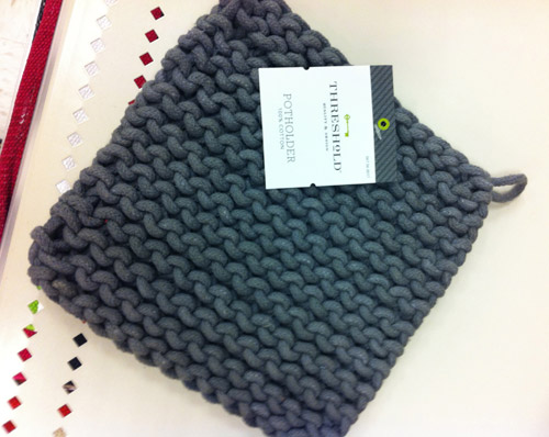 Target Threshold Potholder