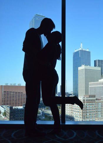 Dallas Window Kissing