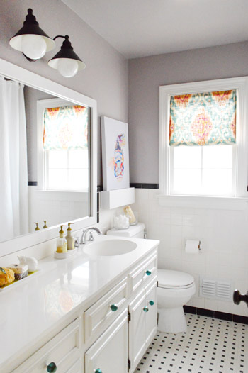 How To Frame a Bathroom Mirror Easy – Casa Watkins Living