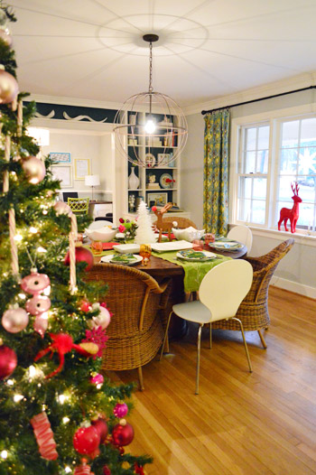 15 Tips for Hosting a Christmas Party at Home