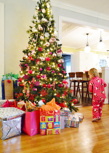 Presents 4 Christmas Tree