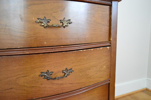 Dresser 1