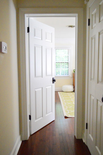 hallway door knobs