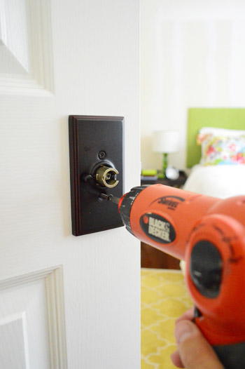 how to replace a door knob and installation