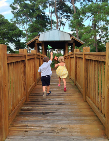 Destin Will Clara Running Pinwheels