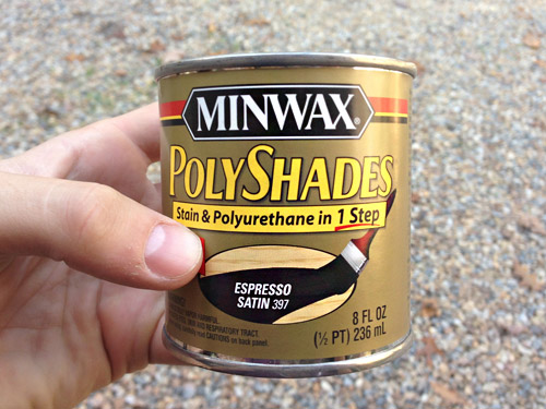 lata de Minwax PlyShades Stain And Polyurethane no acabamento Espresso Satin