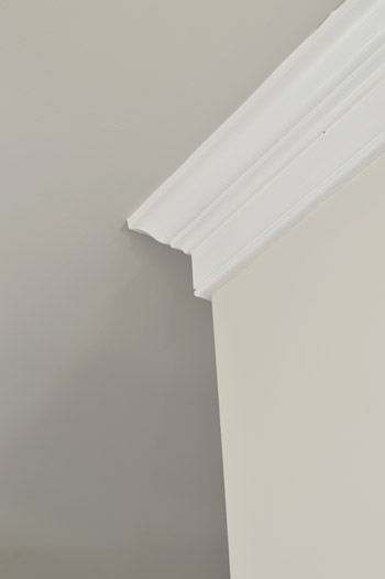 Detail of Revere Pewter Ceiling Simply White Trim and Edgecomb Gray Walls