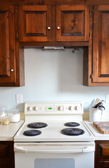 DIY Range Hood Cover With Storage