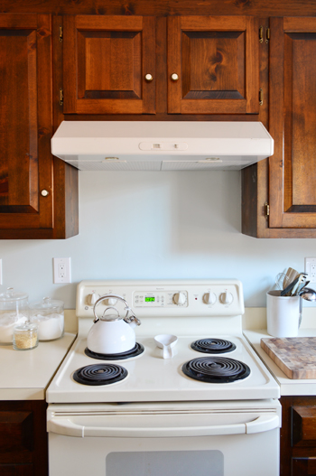 Stove hood deals with microwave