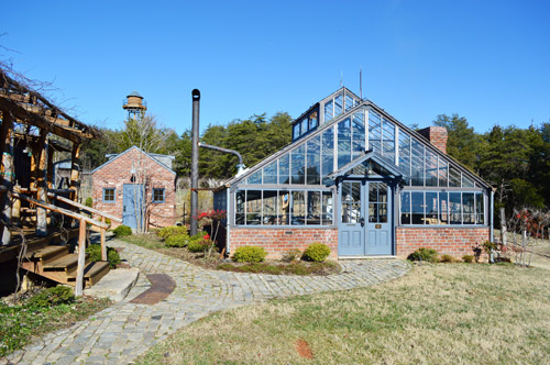 Rassawek Exterior Green House