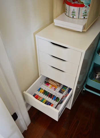 Drawer4