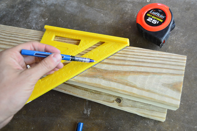 Marking Angle Cuts On 2x4 Board For Miter Cuts