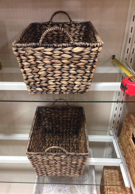 DIY Pull-Out Basket For The Kitchen – Mounted In Minutes!