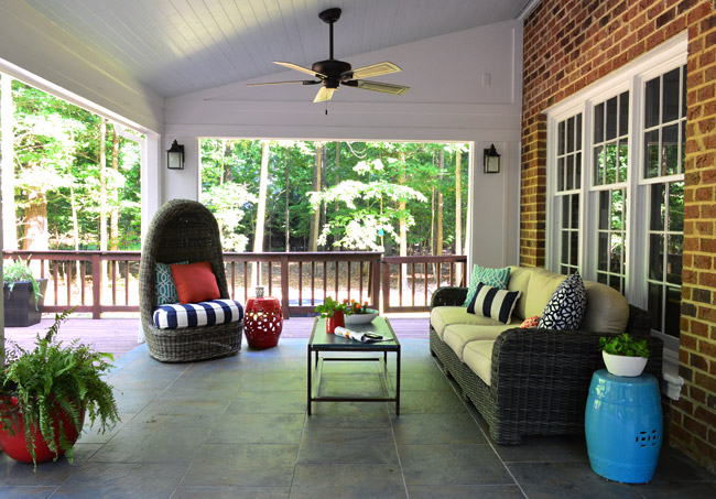 How To Power Wash Patio Cushions - Home & Texture