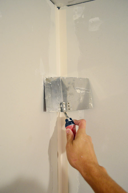 How To Tape Mud And Sand Drywall