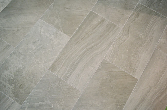 https://images.younghouselove.com/2014/08/Tile-Detail-Angle.jpg