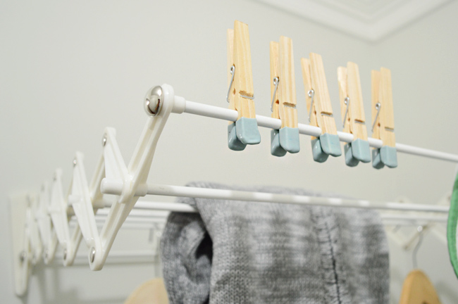 Laundry Drying Rack Detail