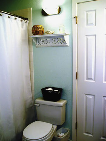 RR Bathroom After Paint